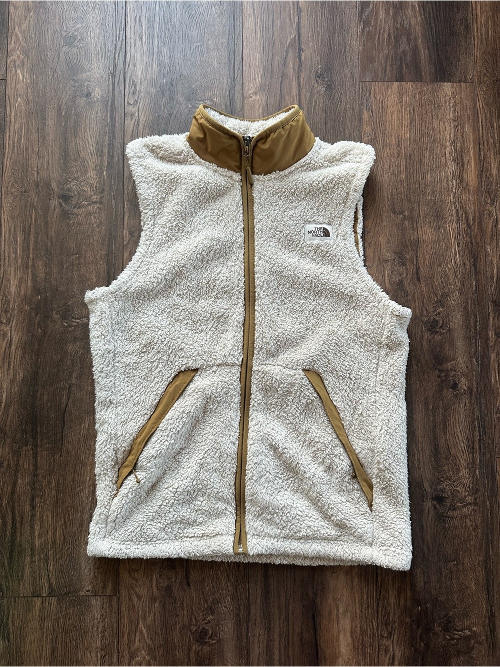 the north face sherpa vest